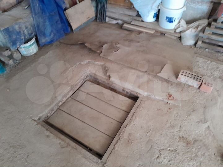 Гараж, > 30 м²