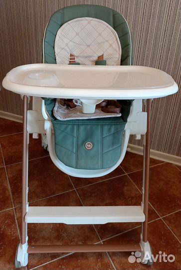 Стульчик для кормления happy baby berny v2