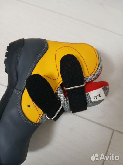 Детские ботинки для беговых лыж