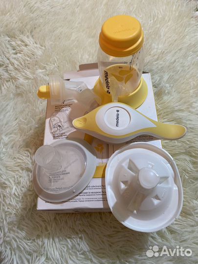 Молокоотсос medela ручной