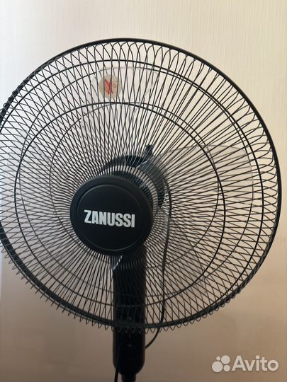 Новый Вентилятор напольный zanussi