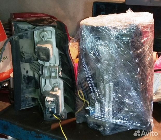 Фонари задние на кузов Ситроен хм