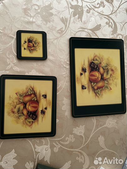 Салфетка подстановочная Aynsley Orchard Gold