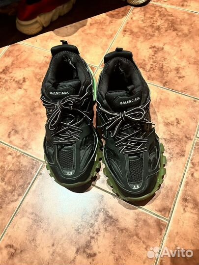 Balenciaga track 1 оригинал