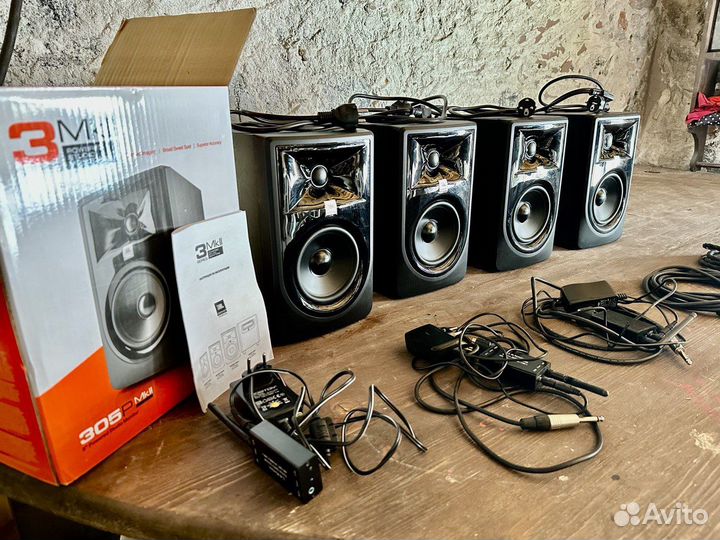 Колонки Jbl 305P mkii