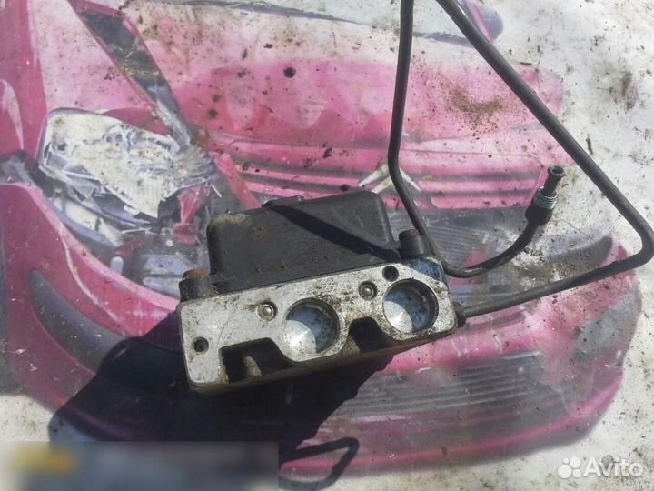 Блок ABS (насос) Lexus LX 570 2007