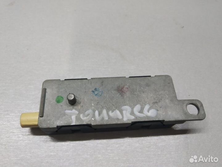 Антенна Volkswagen Touareg 2008