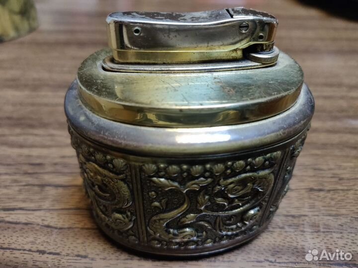 Настольная зажигалка