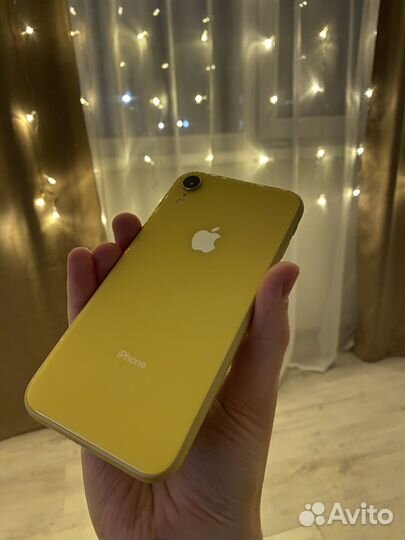 iPhone Xr, 64 ГБ