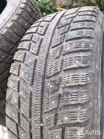 Kumho I'Zen KW22 215/55 R17 98T