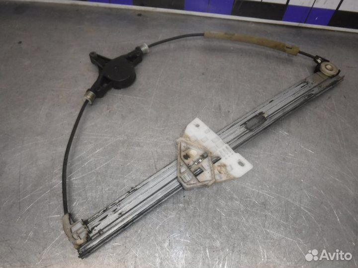 Стеклоподъемник передний левый Mazda 3 BL Z6 2011
