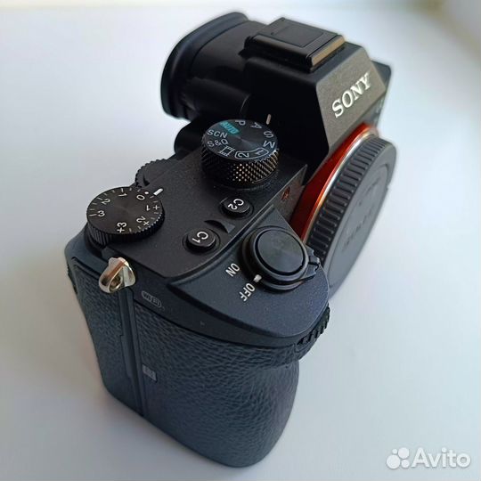 Sony Alpha 7 III Body (ilce-7M3)