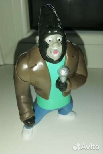 Игрушки из Киндер-Макси и Макдональдса