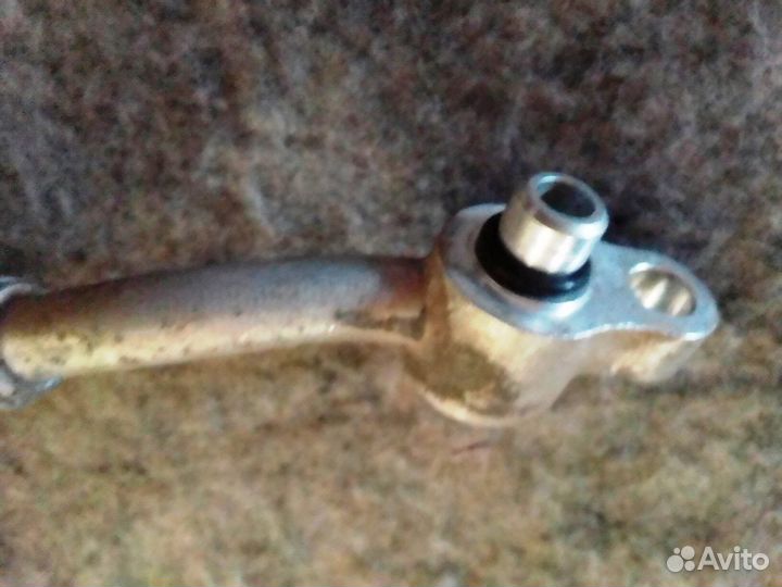 Трубопровод компрессора кондиционера нагнетающий