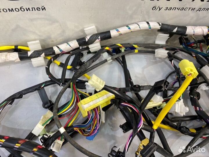 Проводка салона Mitsubishi Outlander GF7W 4B11