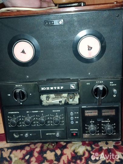 Катушечный магнитофон