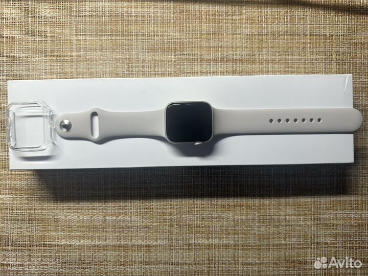 Apple watch se 2022 40mm на гарантии акб 97