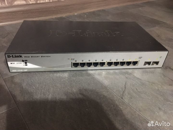Коммутaтoр D-Link DGS-1210-10P