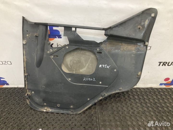 5010225424 Обшивка двери левой Renault Premium