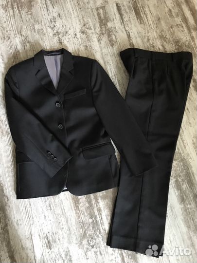 Школьный костюм