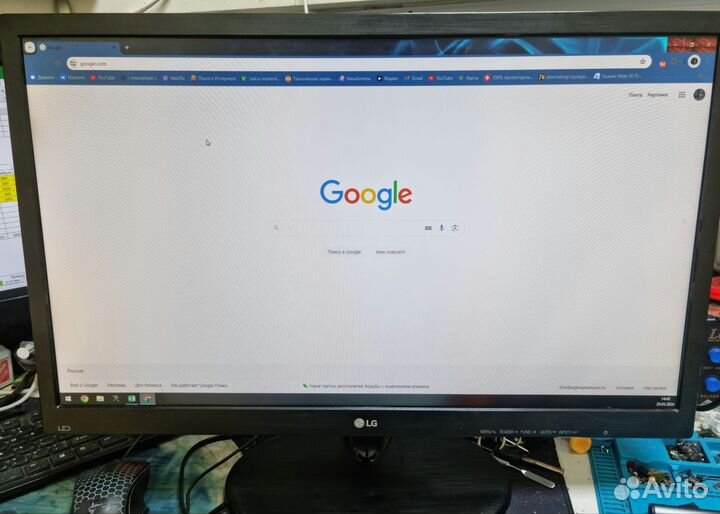 Монитор LG 24