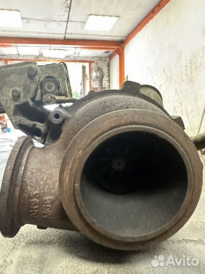 Турбина оборотный турбонагнетатель 11652414331