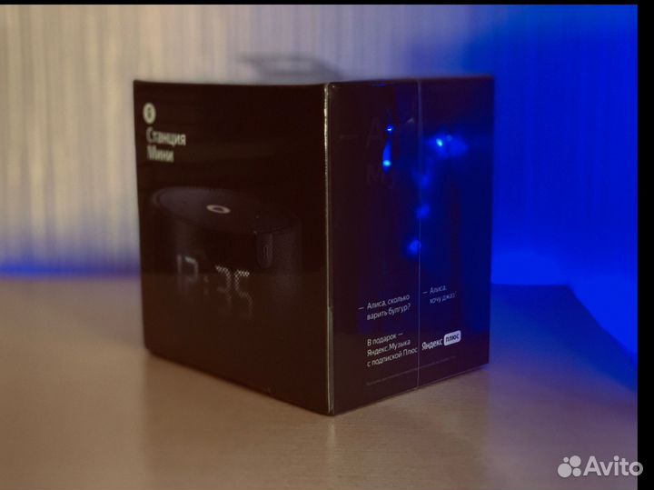 Новая Яндекс Станция Мини 2 с часами