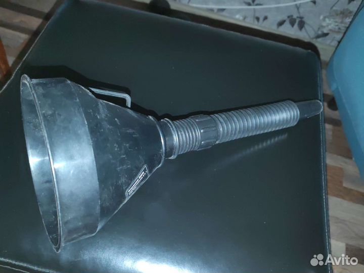 Воронка для топлива