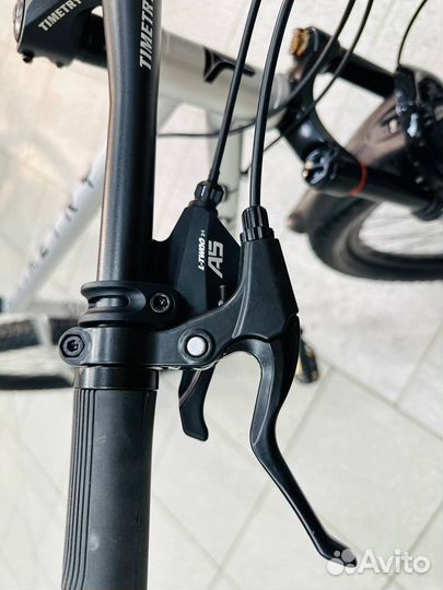 Велосипед горный скоростной