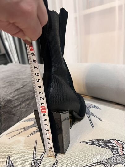 Ботинки женские