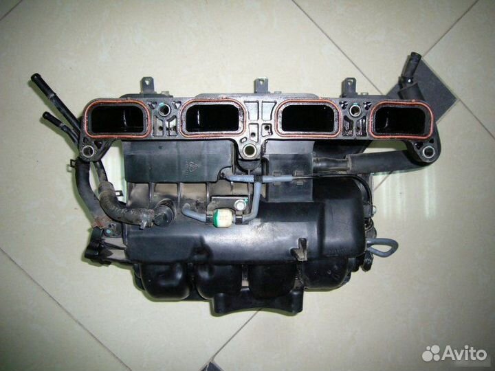 Коллектор впускной Hyundai Sonata YF G4KJ 2012