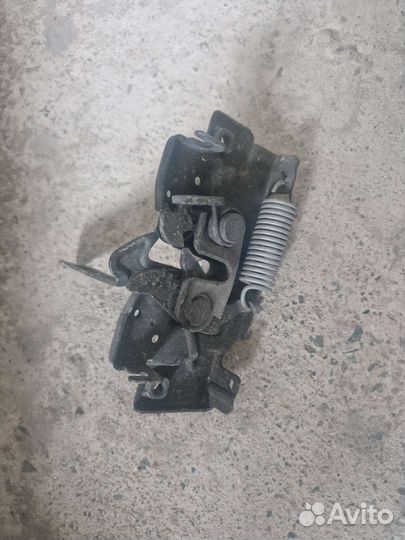 Замок капота мазда 3 бк мпс 2.3 турбо l3vdt