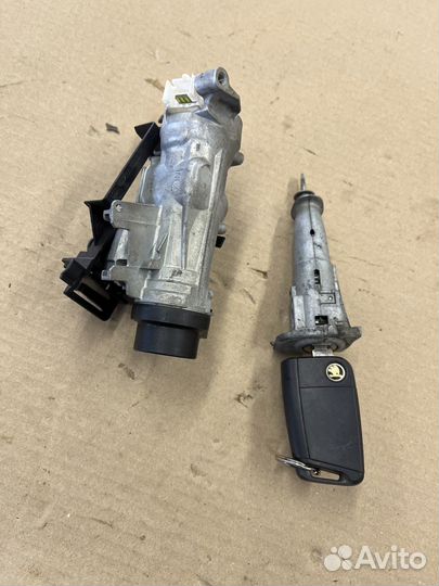 Ключ, замок зажигания и личинка двери Шкода Кодиак