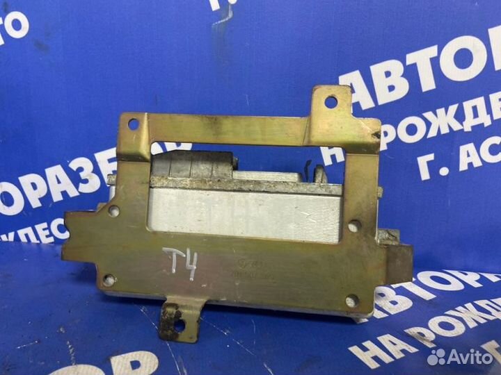 Блок управления abs. Volkswagen Transporter