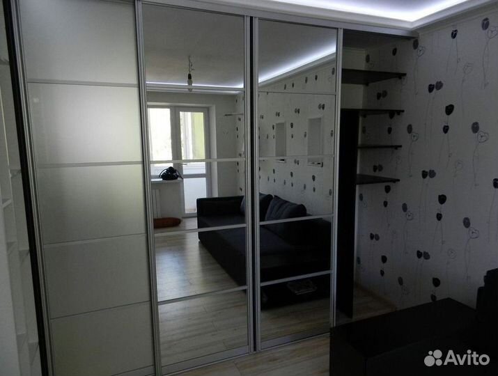 Стенка в гостиную