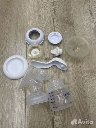 Ручной молокоотсос Philips Avent Natural