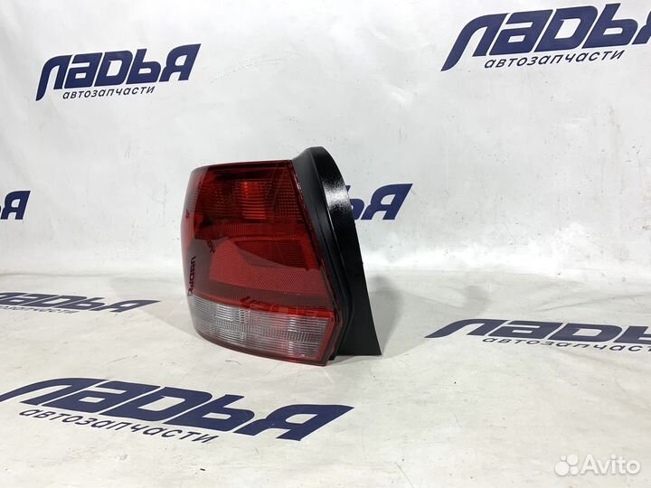 Фонарь задний VW polo 10-14 LH
