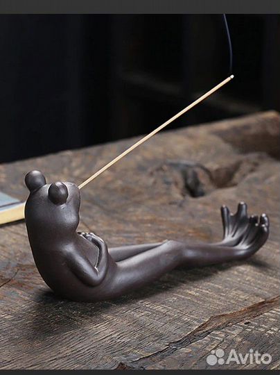 Курильница лягушка