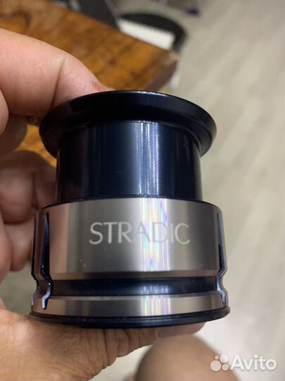 Шпуля shimano stradic 4000 MHG