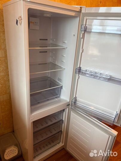 Холодильник