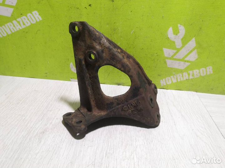 Кронштейн Сузуки Балено 98-07