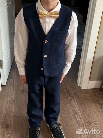 Костюм для мальчика в школу