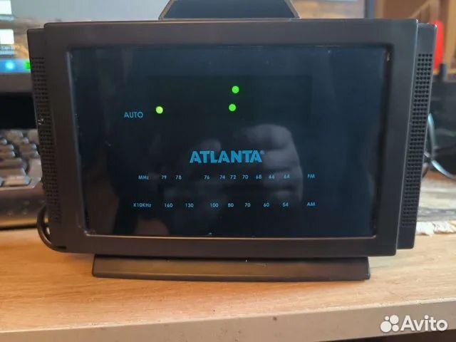 Радиочасы с будильником