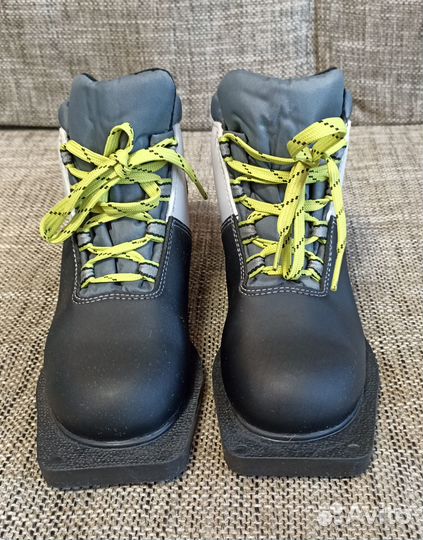 Лыжные ботинки Quechua classic р. 34