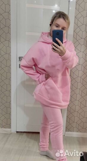 Спортивный костюм женский