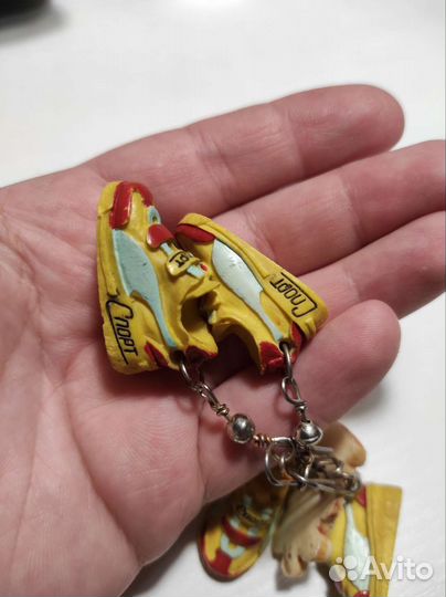 Раритет брелоки кроссовки СССР и тигр