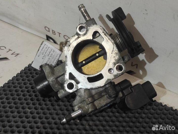 Дроссельная заслонка Toyota Corolla NZE121 1NZ-FE