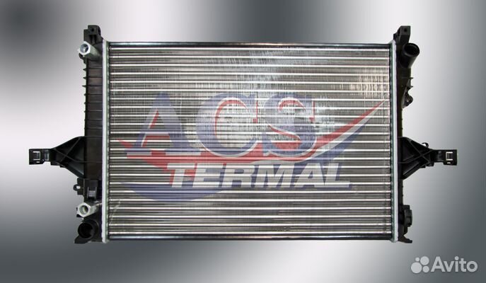 Радиатор охлаждения Вольво S60/S80/V70/xс70 00- AT