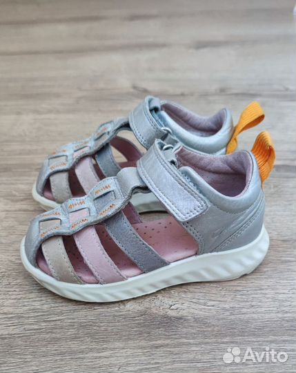 Сандалии Ecco 24