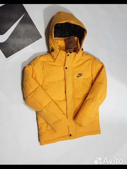 Куртки Nike в наличии